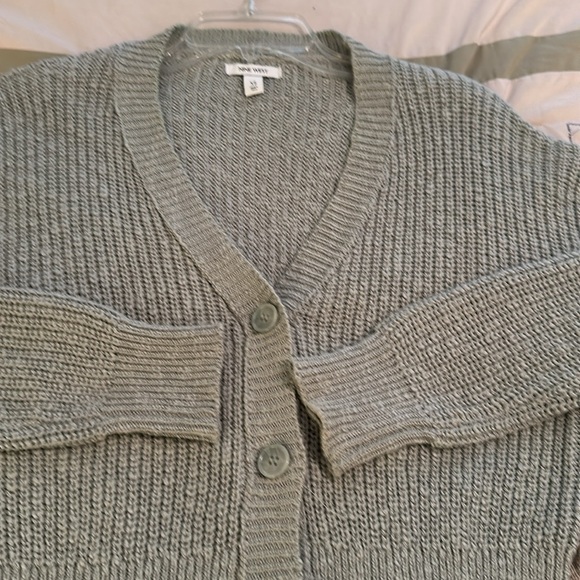 Nine West v neck cardigan sweater XS - Picture 6 of 7